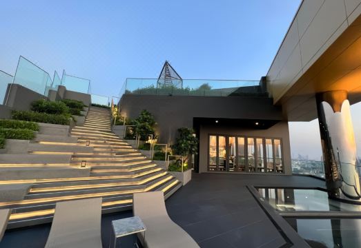 Edge Central 객실 뷰