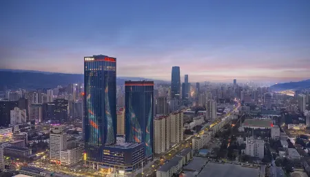 Hilton Lanzhou City Center Отели рядом с достопримечательностью «Lanzhou University of Arts and Science»