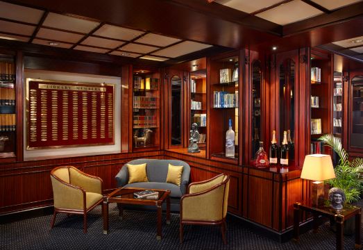 시나몬 레이크사이드 수영장