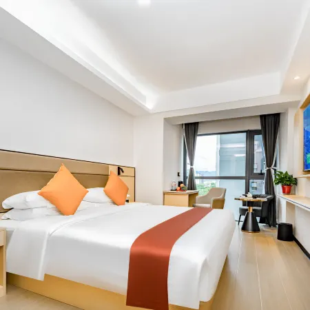 YaYue Hotel Отели рядом с достопримечательностью «Озеро Дяньчи»