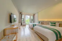 Xiaoyue Qinglan Garden Private Hot Spring Hotel (Lixiao Road Branch, Bipenggou Scenic Area)