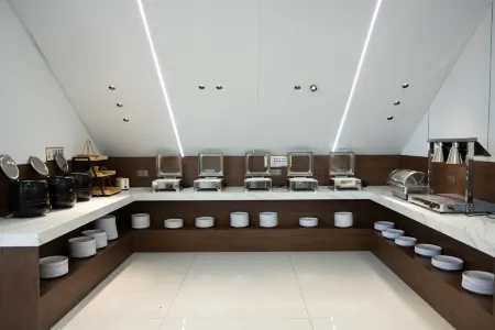 Pingtan Puyue Hotel (Longwangtou Beach) Отели рядом с достопримечательностью «Pingtan Comprehensive Experiment Unit Dongda Passenger Transport Terminal»