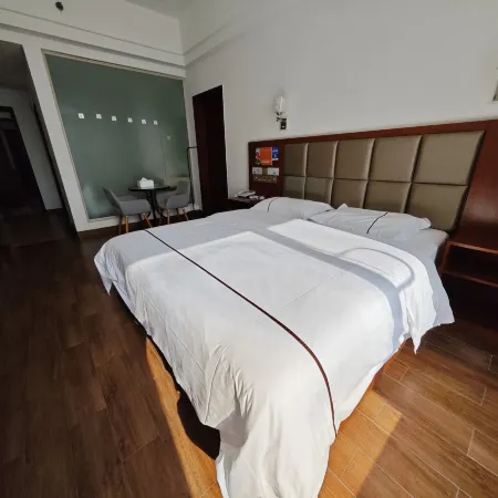 Qjia Ledong Xiangrui Seaview Business Hotel (Longmuwan Branch)