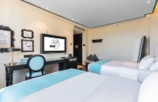 Manyueju Hotel (Mercure Urumqi Railway Bureau) Hoteles cerca de Huochetou Sports Center