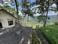 Domisili Ijen Cliff by Fays Hospitality