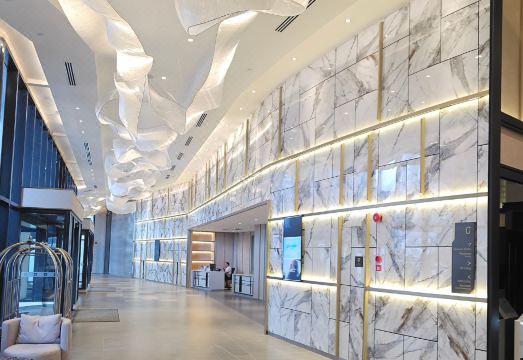 1. 윈덤 아이온 마..