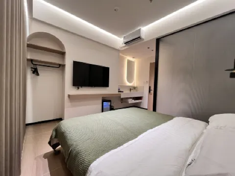 光陰青年酒店（平潭車站夜市龍王頭沙灘店） 鄰近龍王頭沙灘的酒店