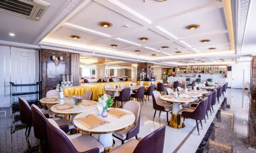 ST Hotel Wattay Airport