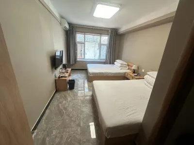 Yanjilai Shengde Hotel Hotels near College Town Wanghong Wall