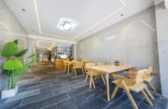 Dawn dawn residential quarters far away town โรงแรมในเจิ้นหยวน