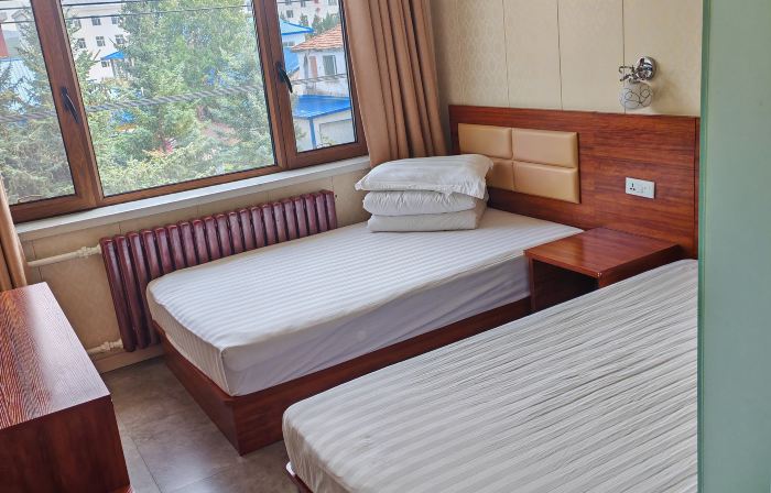 Olunchun Qi Hongxiu Hotel