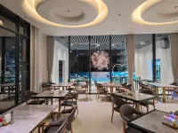 Huidong Twin moon bay  Peninsula Hotel Hotels in Huidong