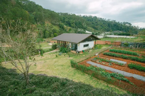 Shanti Wellness Sanctuary Da Lat Hotels in Lạc Dương District