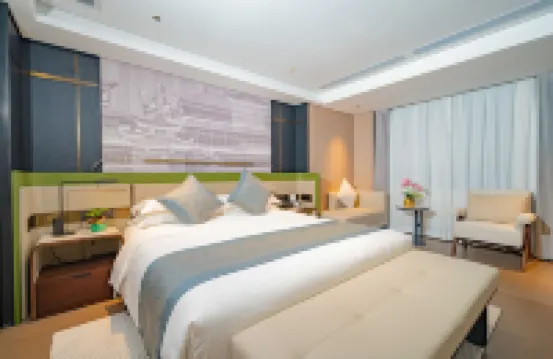 Dongfeng Hotel Hotel berhampiran Four Martyrs' Cemetery