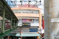 RedDoorz Plus at Edsa Congressional