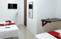 RedDoorz near Mariners Legazpi Các khách sạn ở Legaspi