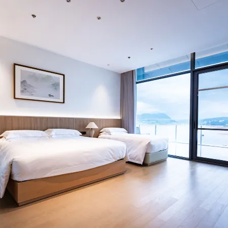 FANZHI LAKESIDE HOTEL