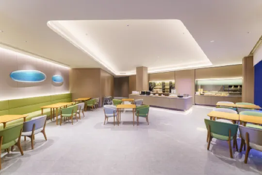 JI Hotel (Wafangdian Railway Station)