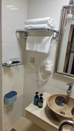 Huameng Hotel