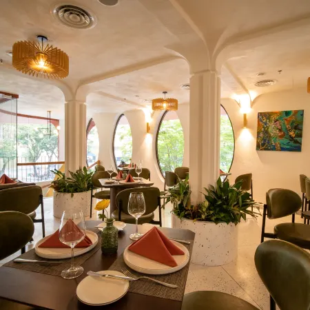 Me Saigon Boutique Hotel