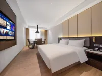 YIWULICHEN HOTEL