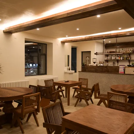 Pingye Hostel (Keke Tuohai)