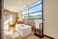 Chenxin Hotel Hotels in Cangyuan