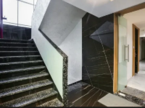 Hotel Stay Inn near Bhiwandi Thane Railway Station โรงแรมในธาเน