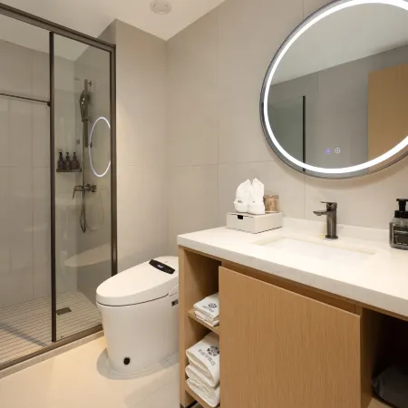 Xichang Miramar Hotel (Qionghai 17 Degrees)