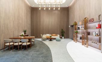 PALACE Hotel(Beijing Shunyi Ideal Automobile Base)