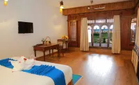 AyurSoma Ayurveda Royal Retreat Hotels in Kottukal