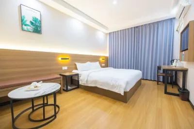 Tianfu Hotel Hotels in Shehong