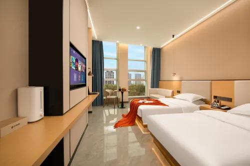 Four Seasons Lanting Hotel (Huijia Times Square)