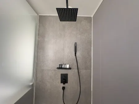 Yuntaishan sky courtyard hotel Отели рядом с достопримечательностью «Wan Shan Temple»