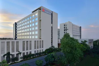 Jaipur Marriott Hotel Hotels near Johri Bazar