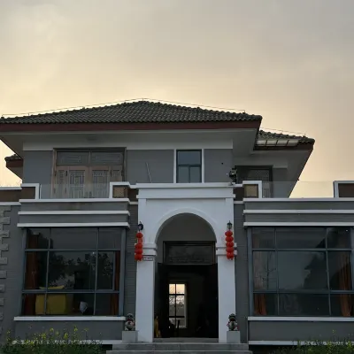 Yikong Yeyu Xiaoyuan (Wuhan Tianhe International Airport Branch) Hotels near Tianhejie Railway Station