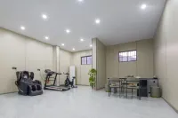 Garden Business Hotel - parking