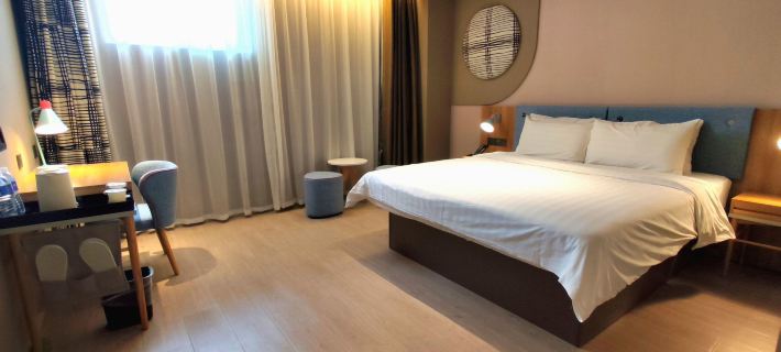 Yijia Hotel (Xinyi Railway Station Nanjing Road) Hotels in Xinyi