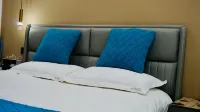Anning Ruyue Hotel