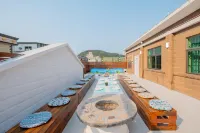 Wanli Hotel (Yangjiang Hailing Island Dajiaowan Branch)