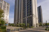 Longwan Apartment (Xiaolongwan Subway Station Branch)