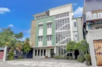 Collection O Jalan Malioboro Near Lempuyangan Station Formerly Hotel Vala Hotels in Pakualaman