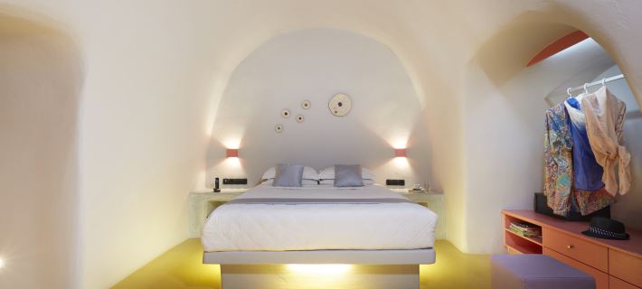 Caldera's Bliss Suites Hotels in Fira
