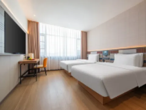 Homeinn Plus Oxygen-enriched Hotel (Shigatse Jilin South Road) Hotels in Shigatse