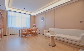 Wusu Mingsheng Grand Hotel