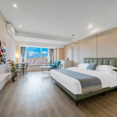 Tuyue Vacation Homestay (Taikoo Li) Отели рядом с достопримечательностью «Цзиньцзян»