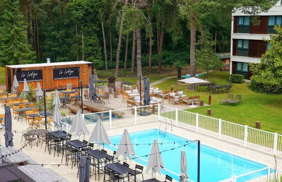 南魯昂天頂公園世博諾富特酒店