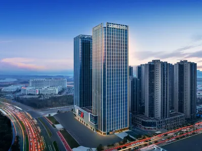 Lavande Hotel Changsha Moon Island Guanzi Ling Metro Station Branch Hotels in Gushan Forest Park/Moon Island