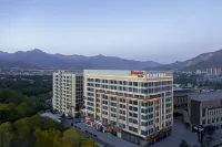 Lhasa Hampton by Hilton Hotel Hotels in Duolong Deqing District and Surroundings