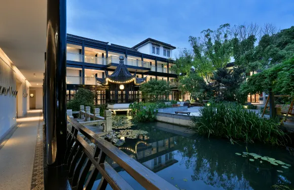 同裏花間堂·麗則女學